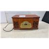 Image 1 : Electrohome EA1409 Nostalgia Music Centre Turntable with AM/FM Radio and CD Player