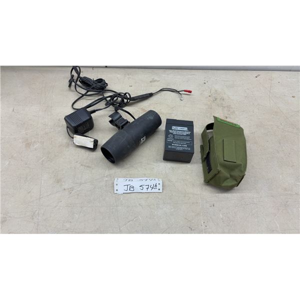 Primos Hunting Calls Spotlight with Optronics Rechargeable Battery and Pouch