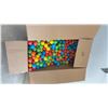 Image 2 : Box of Colorful Plastic Pit Balls