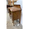 Image 5 : Vintage Walnut Kneehole Writing Desk with Gallery Back and Four Drawers 38 x 36 x 17
