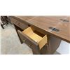 Image 6 : Piedmont Model 625 Sewing Machine in Wooden Cabinet with Fold-Out Extensions and Drawers 30 x 31 x