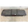 Image 5 : Delta Plastic Truck Bed Tool Box with Lockable Lid, No Keys