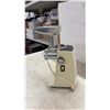 Image 9 : Sunbeam Mixmaster Stand Mixer with Attachments, Meat Grinder, and Knife Set