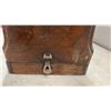 Image 10 : Singer Portable Sewing Machine with Case