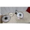 Image 4 : Vintage Green Porcelain Enamel Industrial Barn Light Shades, Lot of Four
