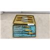 Image 1 : Marlow Sheffield Stainless Steel Carving Set with Bakelite Handles and Steak Knives