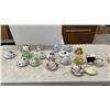 Image 1 : Collection of Vintage Teacups and Saucers