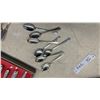 Image 5 : Stainless Steel Flatware Set with Carving Set and Assorted Spoons and Knives