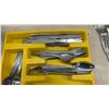 Image 6 : Coleman Half Gallon Jug and Stainless Steel Flatware Set in Tray