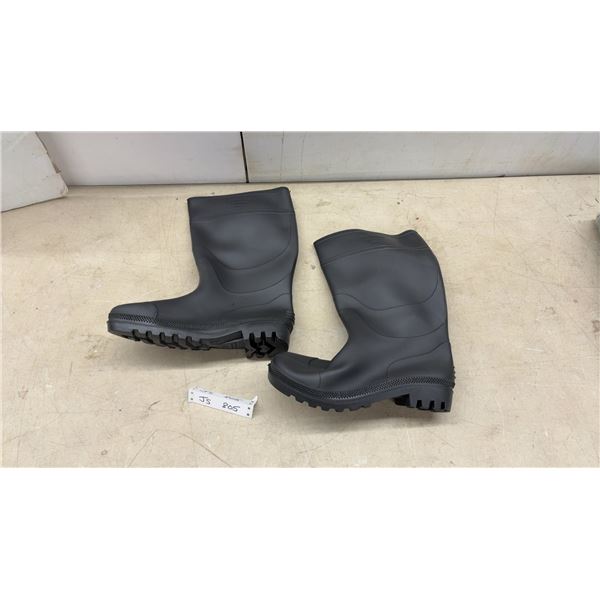 Rubber Work Boots, Size 12