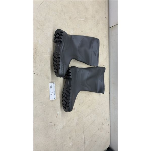 New Rubber Work Boots, Size 12