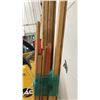 Image 4 : Mahogany Trim and Fir Moulding, 2 1/2" X 3/4", Approximately 88 Linear Feet