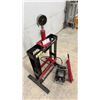 Image 2 : Motomaster Hydraulic Shop Press with Foot Pedal and Hand Pump, 10-Ton Capacity