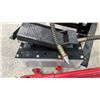 Image 6 : Motomaster Hydraulic Shop Press with Foot Pedal and Hand Pump, 10-Ton Capacity