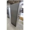 Image 5 : KitchenAid Stainless Steel Side-By-Side Refrigerator with Ice and Water Dispenser 36" Wide Ice