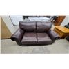 Image 1 : Brown Leather Leather Style 65 " Wide Two-Seat Loveseat
