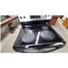 Image 3 : Frigidaire Stainless Steel Electric Range with Smooth Glass Cooktop Self Clean