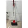 Image 6 : Toro Power Shovel - Works
