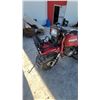 Image 3 : 1986 Honda Big Red ATC 250 Es Three-Wheeler All-Terrain Vehicle with Front and Rear Racks Needs