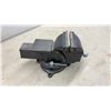 Image 4 : Mastercraft 5" Bench Vise with Swivel Base