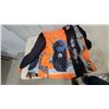 Image 6 : Ice Field Gore-Tex Hunting Jacket with Bear Print, Size XL New