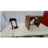 Image 1 : Vanity Stool and Desk Lamp