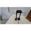 Image 5 : Vanity Stool and Desk Lamp