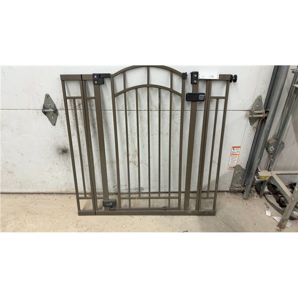 Summer Metal Baby / Dog Gate with Arched Top Design, Approx 36 x 36"