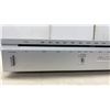 Image 10 : Akai AM-U22 Stereo Integrated Amplifier and AT-K11 FM/AM Stereo Tuner