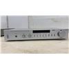 Image 2 : Akai AM-U22 Stereo Integrated Amplifier and AT-K11 FM/AM Stereo Tuner