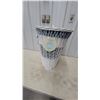 Image 1 : White Willow Laundry Hamper with Lid and Double-Sided Liner, 17" X 11 1/2" X 23 1/4"