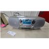 Image 2 : Sony CFD-V7 Bass Reflex CD Radio Cassette Boombox and Westinghouse Clock Radio
