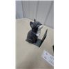 Image 2 : Pair of Cast Iron Tuxedo Cat Bookends with Metal L-Shaped Bases 7" Tall