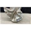 Image 5 : Tengra Hand Made in Spain Valencia Porcelain Lady Figurine 11 1/4" Tall