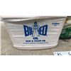 Image 2 : Big Red Bar and Chain Oil, Shell XTC-50 2-Cycle Engine Oil, BC Bar and Chain Oil, and More