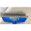 Image 2 : Water-Fed Telescoping Car Wash Brush with Extension Wand and More