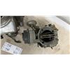 Image 5 : Motorcraft 2-Barrel Carburetor, Carter 1-Barrel Carburetor
