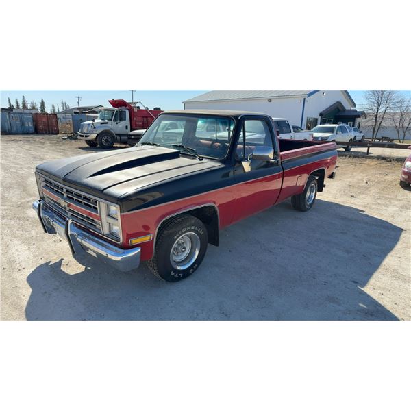 1986 Chevrolet C/R 10/1500 Pickup, 8 Cyl, Red, Not Safetied, Has TOD, Running!