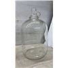 Image 4 : Wicker Basket, 2 Finger Glass Jugs, Napkin Dispenser, 90210 Memorabilia and More
