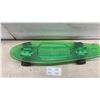 Image 2 : Vintage 22-1/2" Transparent Green Penny Board, Mini Cruiser Skateboard
