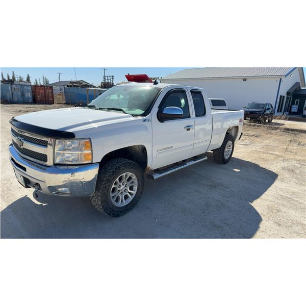 2012 Chevrolet Silverado 1500LT Ext Cab, 2 Sets of Keys, Not Safetied, With TOD