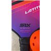Image 3 : SLK by Selkirk Latitude Graphite Pickleball Paddles with Pickleballs