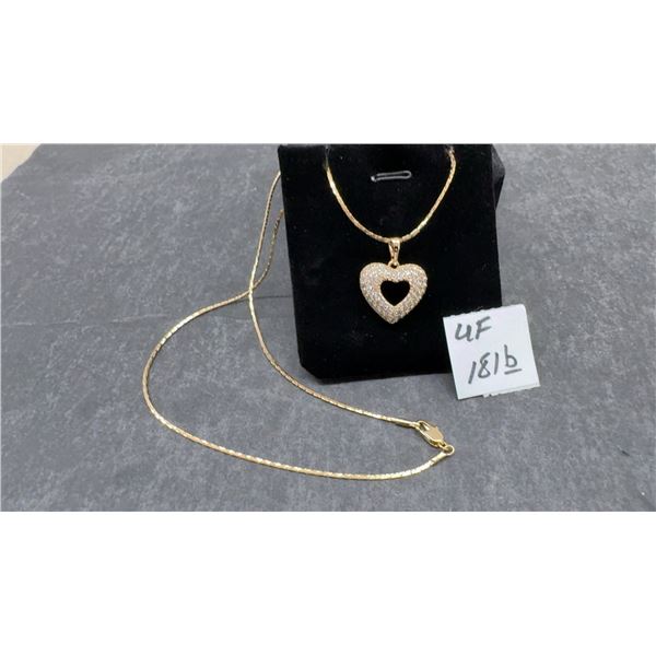 New 18K Gold-Plated 25mm Simulated Diamond Heart Cluster Necklace with 19" Chain