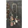 Image 3 : Collection of Vintage Costume Jewelry Necklaces and Bracelet, 5 Pieces