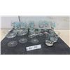 Image 1 : Mid-Century Federal Glass Amoeba Atomic Turquoise and Gold Vintage 1950's Boomerang Barware Set