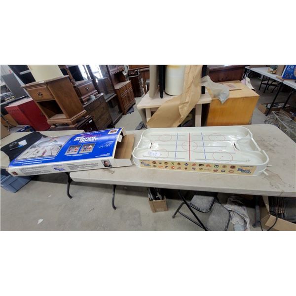 Wayne Gretzky's Overtime Hockey Tabletop NHL Game with Original Box No Players