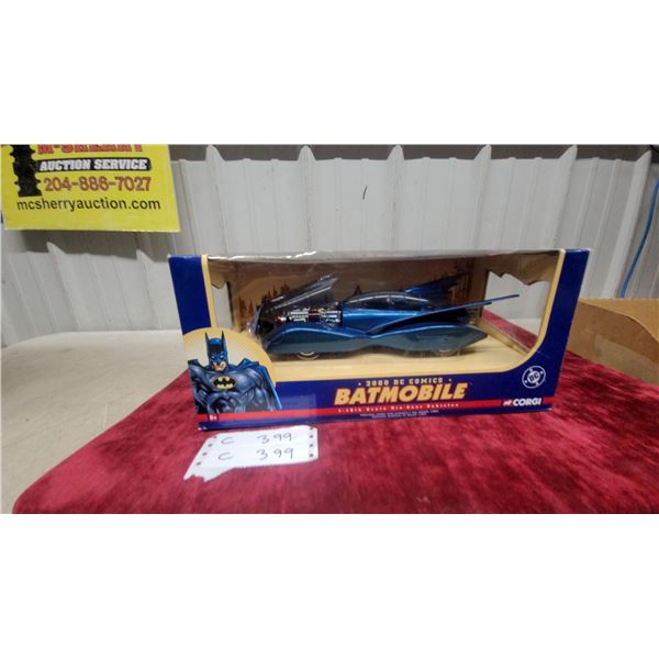 Corgi 2000 DC Comics Batmobile 1:18th Scale Die-Cast Vehicle in Box