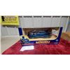 Image 1 : Corgi 2000 DC Comics Batmobile 1:18th Scale Die-Cast Vehicle in Box