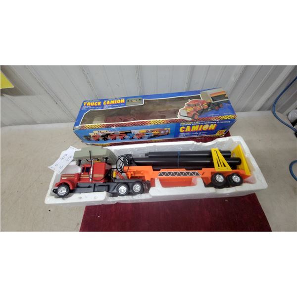 Battery Operated Stick Command Truck Camion Remote Control Toy Set in Original Box Vintage