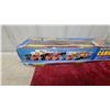 Image 5 : Battery Operated Stick Command Truck Camion Remote Control Toy Set in Original Box Vintage
